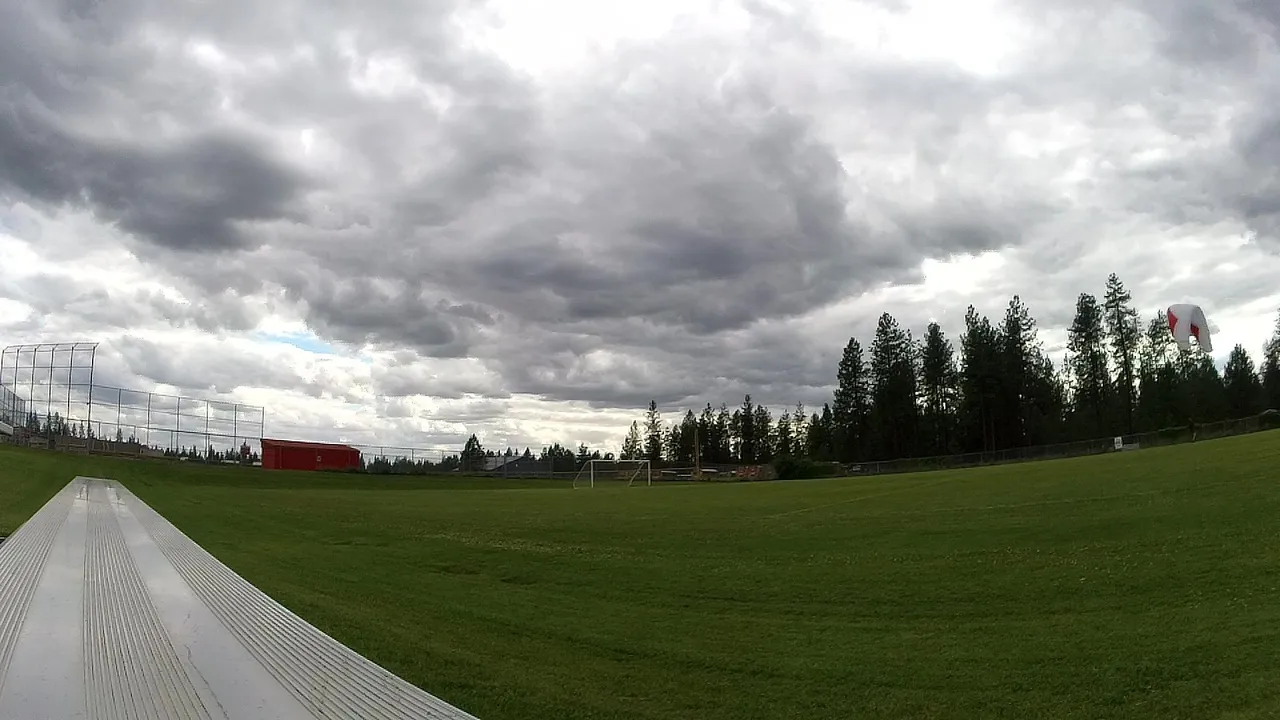 vlcsnap-2025-06-27-17h53m06s948.jpg