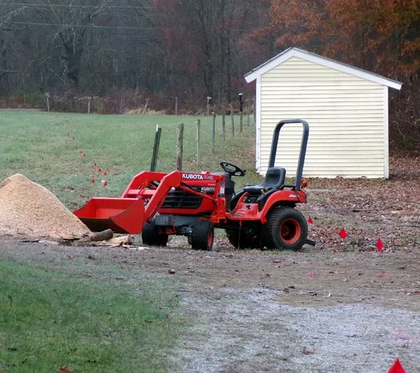 Kubota to move sawdust crop Nov. 2023.jpg