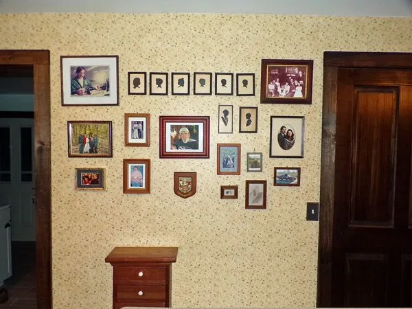 Picture wall done crop September 2021.jpg