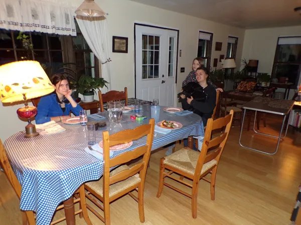 Pizza Night - Phoebe, Wiley, Arisssa, Reba3 crop March 2021.jpg