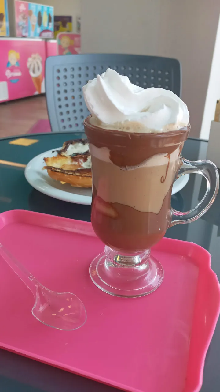 cafe bruna.jpg