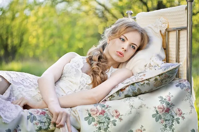 girl-2304038_640.jpg