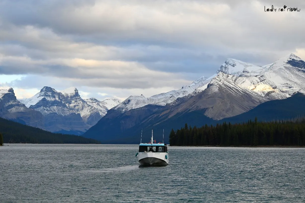 maligne lake (3).jpg