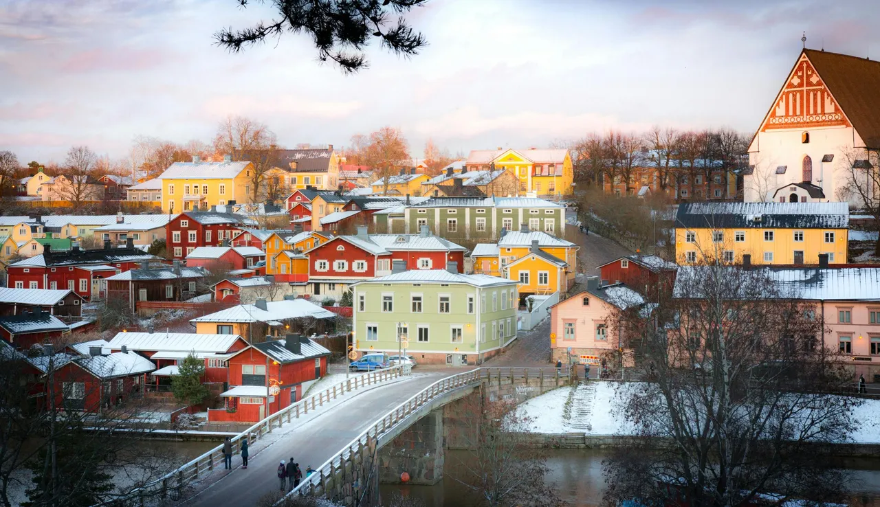 7 Finlandia.jpg