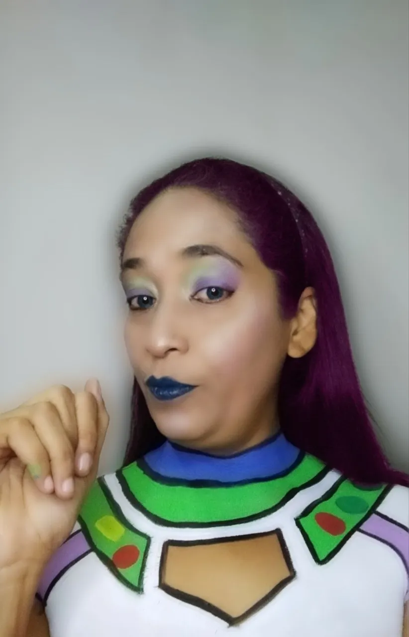 MAKEUP_2022070414214943.jpg