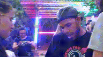 lv_0_20250530220809.gif