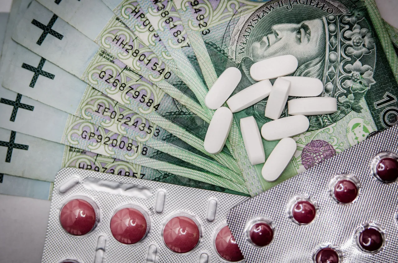 medications-money-cure-tablets-47327.jpg