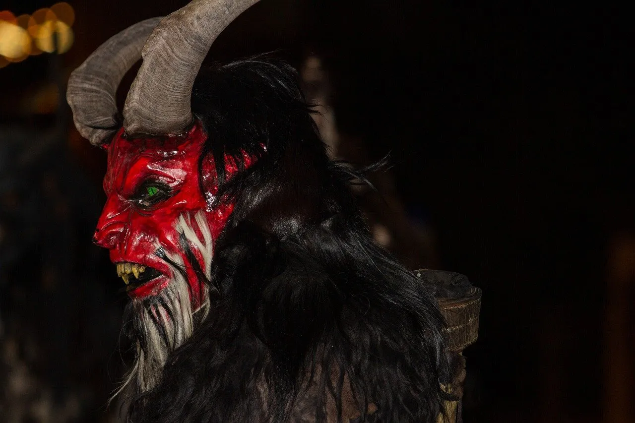 krampus-7573319_1280.jpg