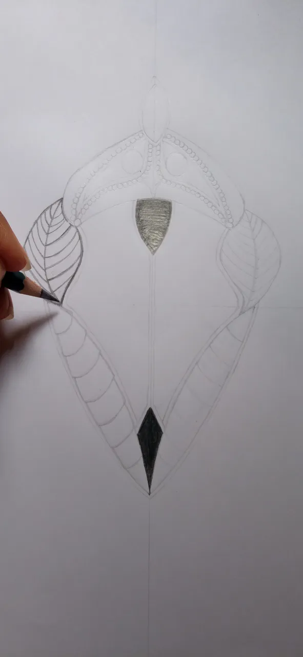 Yasmynlp-Drawing alíen-Folium- Step 4.jpg