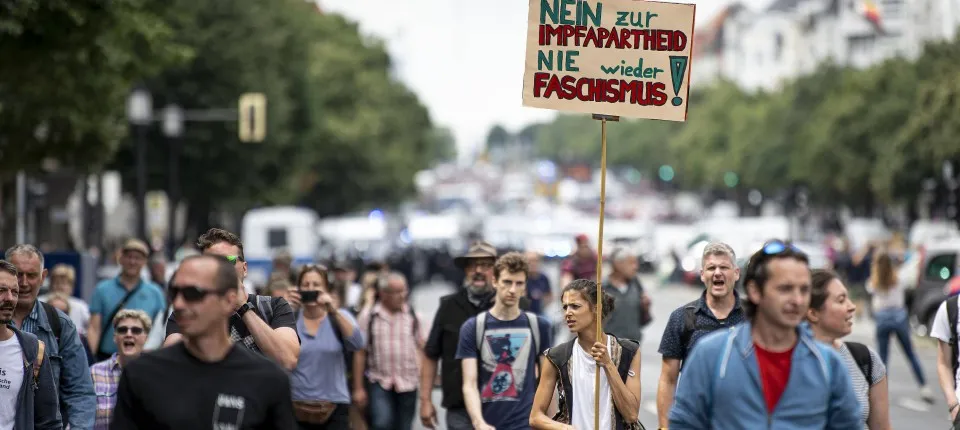 Demonstrant stirbt nach Polizeikontrolle in Berlin