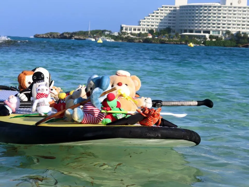 Unagi-Travel-Stand-Up-Paddleboarding-in-Okinawa.jpg