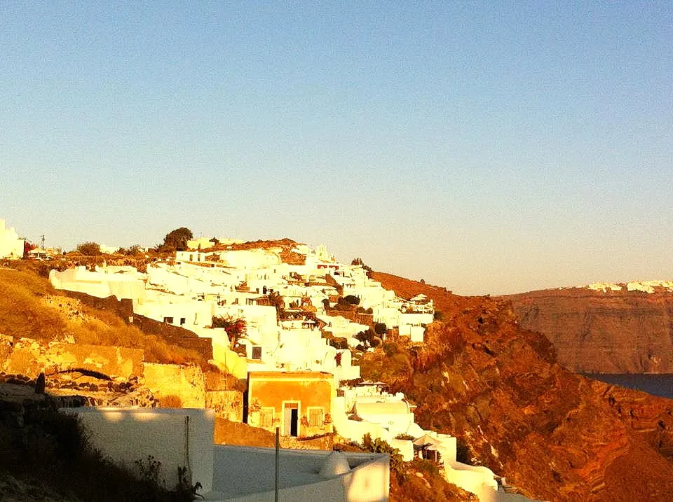oia_14.jpg