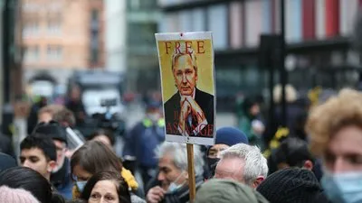 Assange.jpg