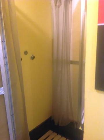 showers.JPG