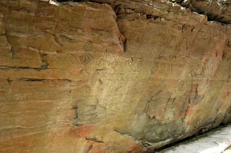 Destination: Petroglyphs in Cheonjeon-ri (Ulju, Ulsan) ()