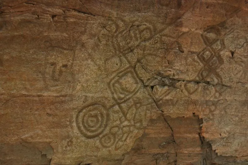 Destination: Petroglyphs in Cheonjeon-ri (Ulju, Ulsan) ()
