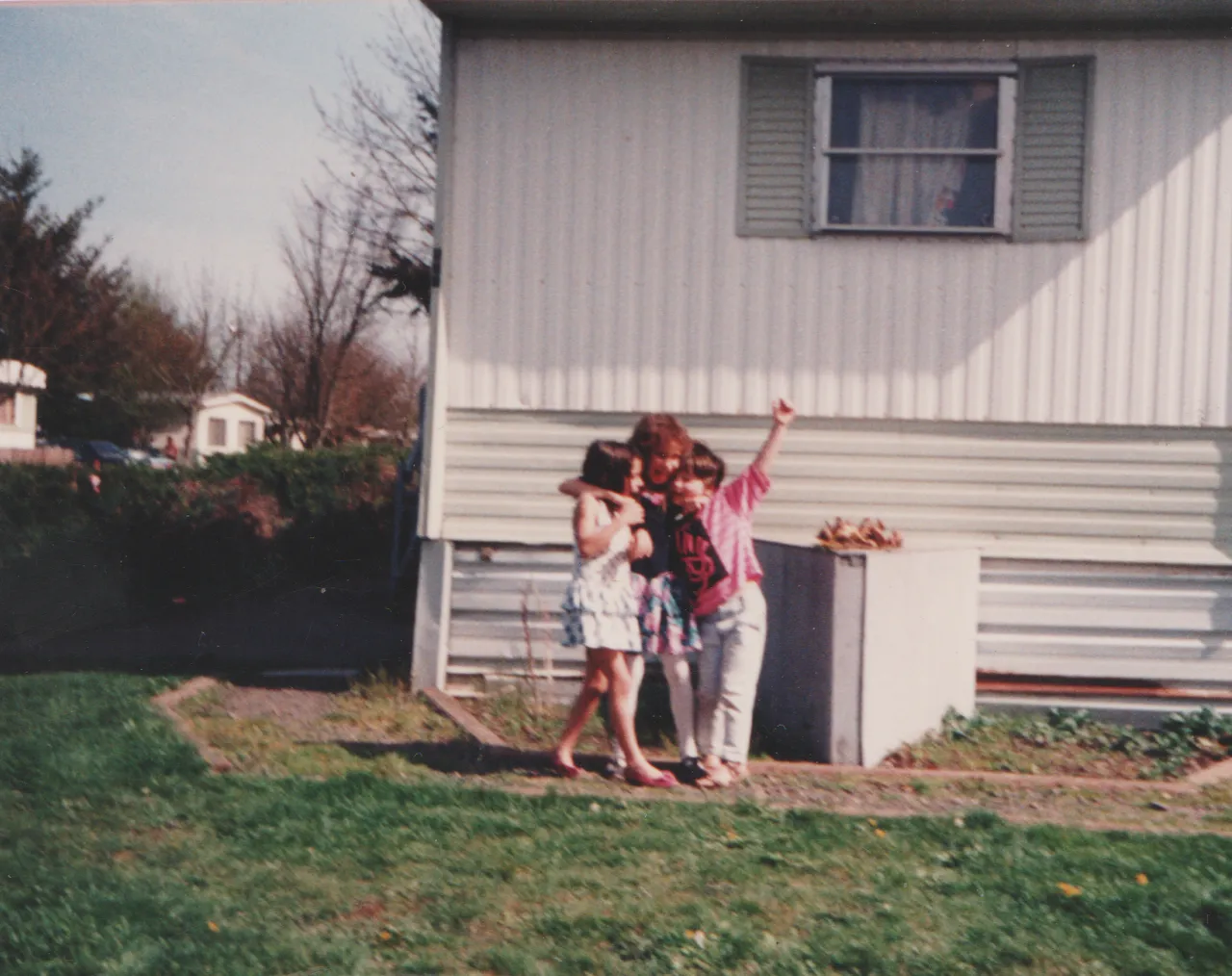 1991-06 - Looks like Tiffany Cumbo, Amber, and forget the other girl's name, this is probably 1991, not sure which month, could be another year-3.png