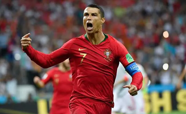 ronaldo--spain-and-portugal-fifa_625x300_1529094255302.jpg