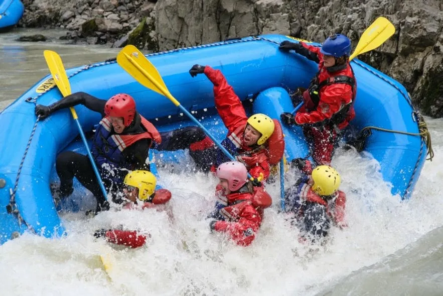 the-ultimate-guide-to-white-water-rafting-in-iceland-1.jpg