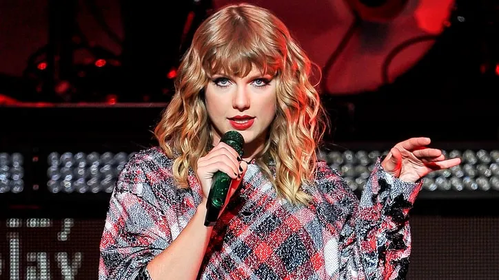 taylor-swift-poem-e47f4dc0-104e-4b8c-9e7d-dcee52625b77.jpg
