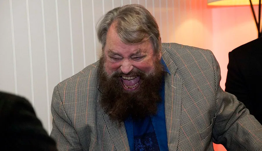 Brian_Blessed_laughing_at_Flash_Gordon_BAFTA_28Nov2015.jpg