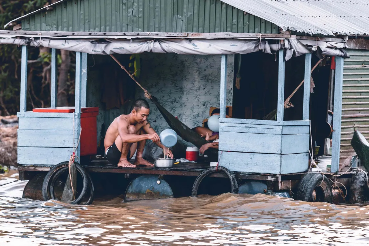 floods-climate-change-Photo-by-hitesh-choudhary-from-Pexels.jpg