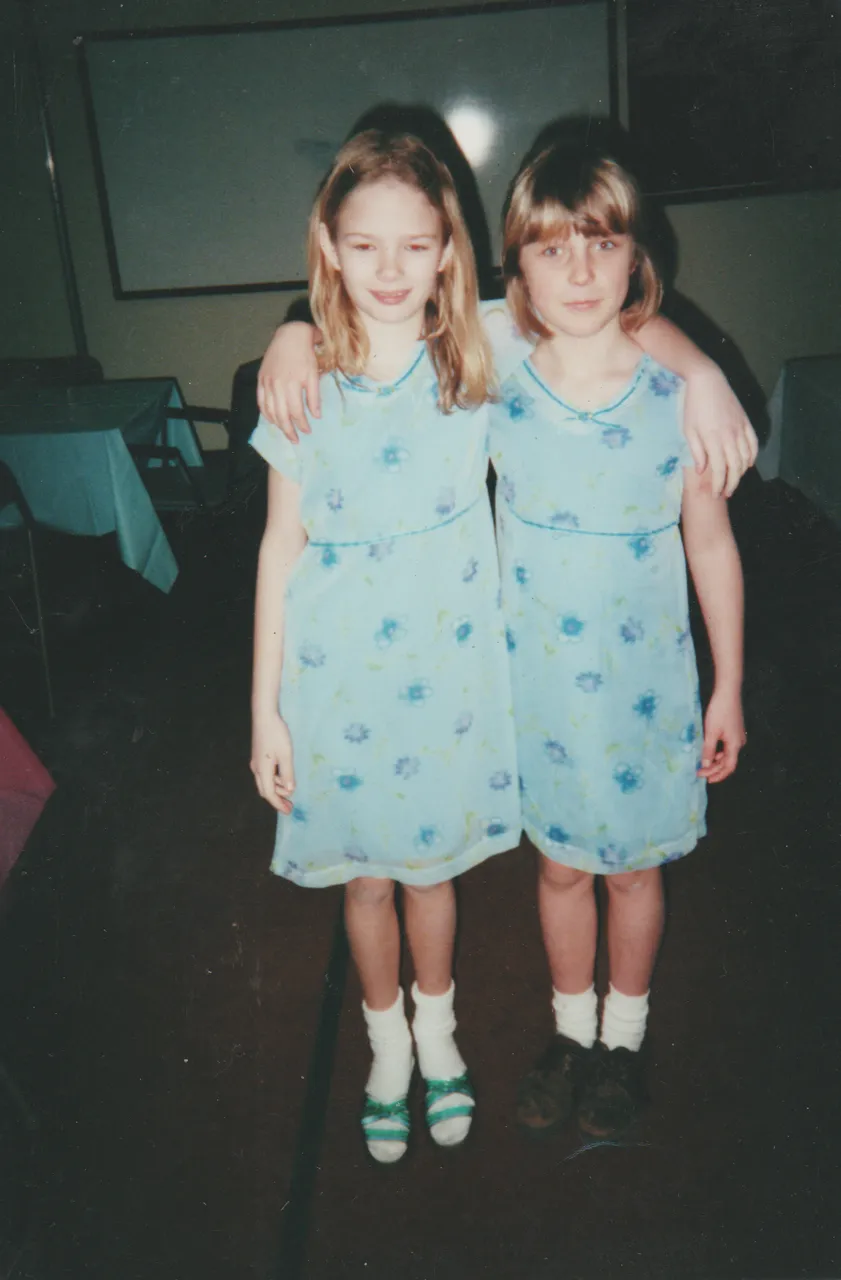 1997 - Savannah, Crystal - blue dresses, CCBC.png