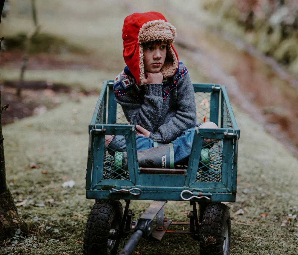 boy_in_a_cart.jpg