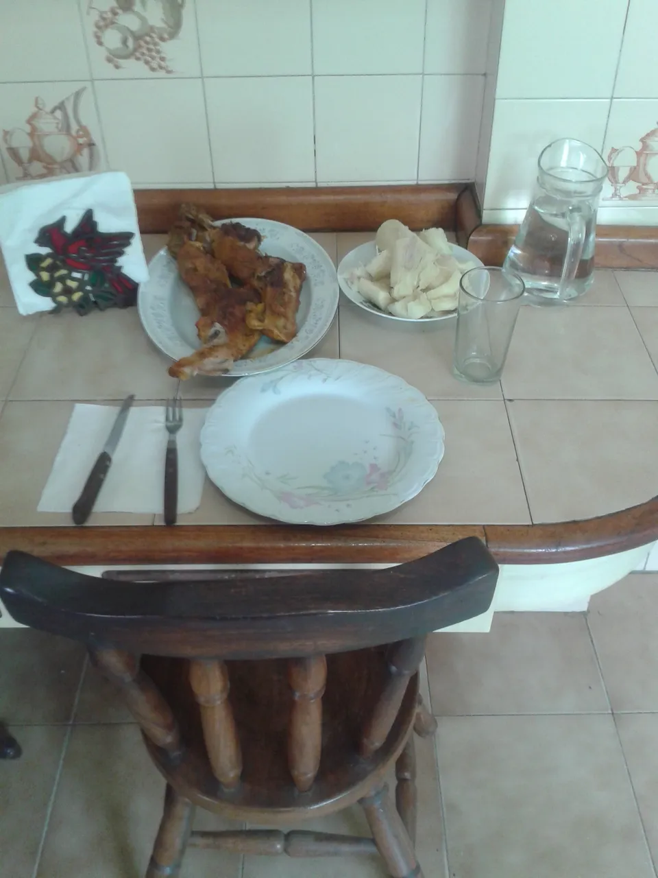 MESA PUESTA.jpg
