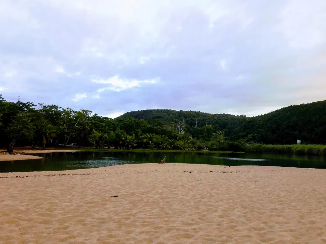 lakeguajataca.jpg