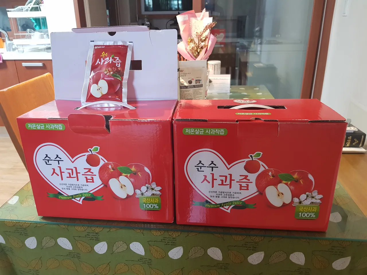 apple juice.jpg