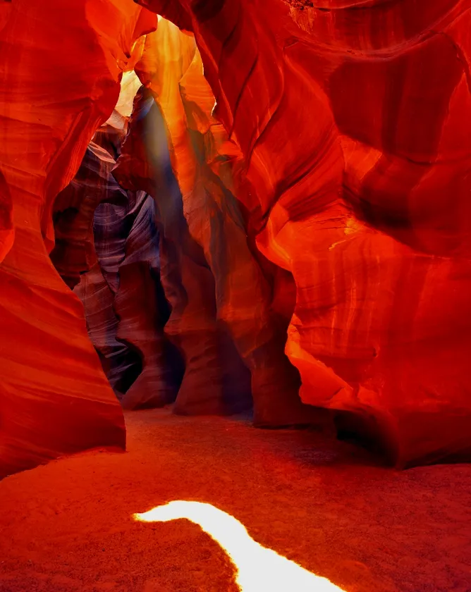 red waves 7x5.jpg