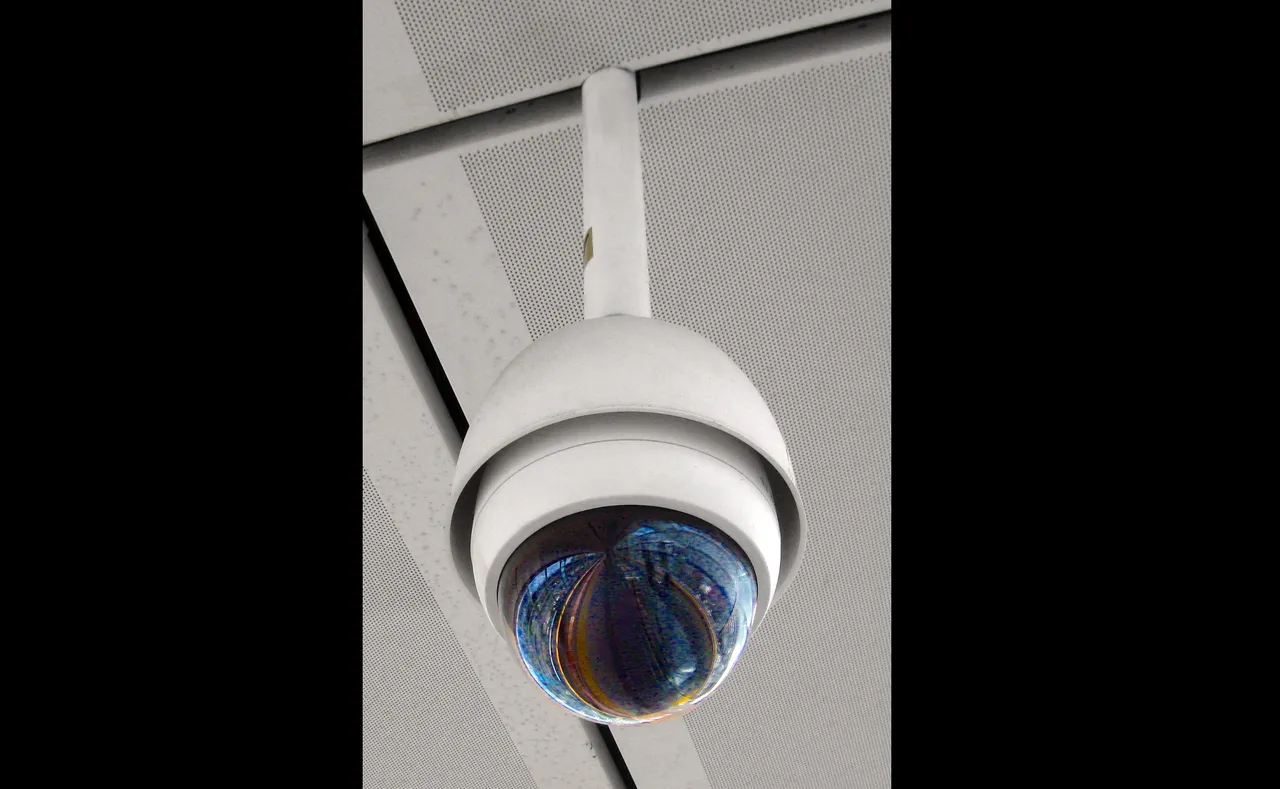 artificialeye.jpg