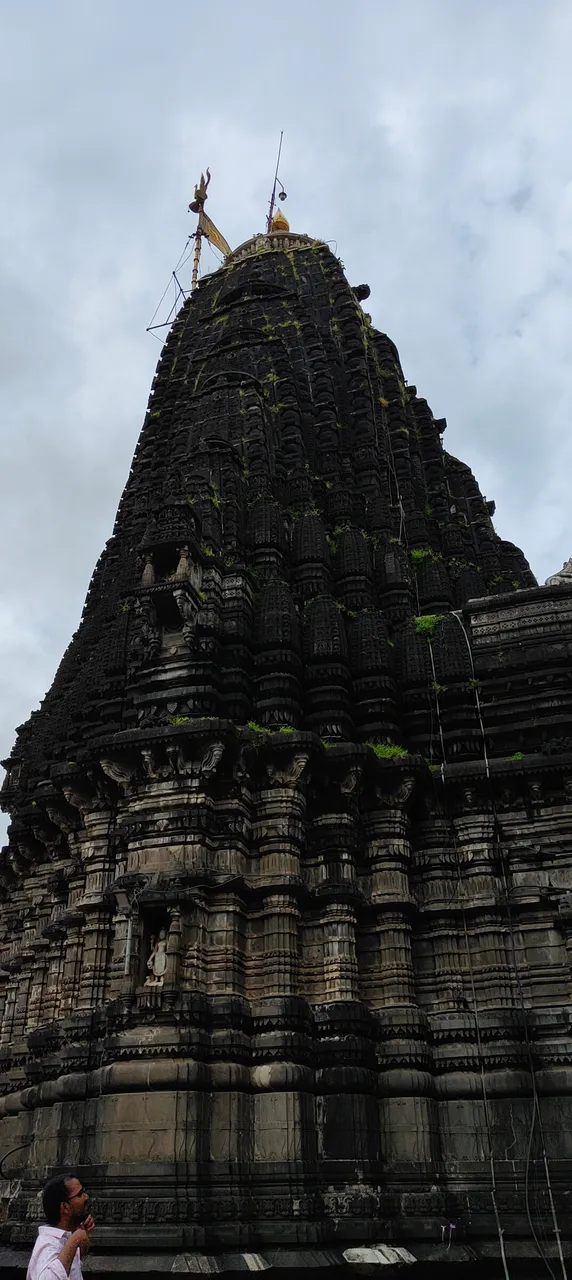 निष्ठा धृतिः सत्यम ||• . . #trimbakeshwar #harharmahadev #omnamahshivaya  #nashik #nashikcity #tri... | Instagram