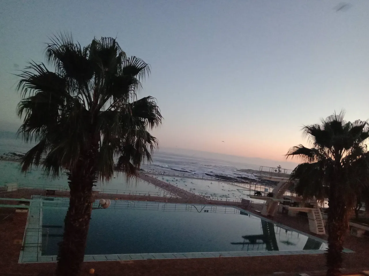 swimming_pools_2_.jpg