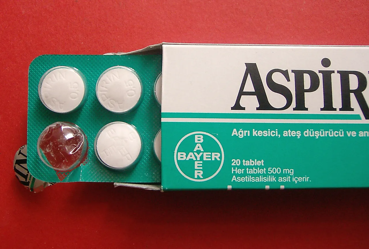 aspirin_2_1496974.jpg