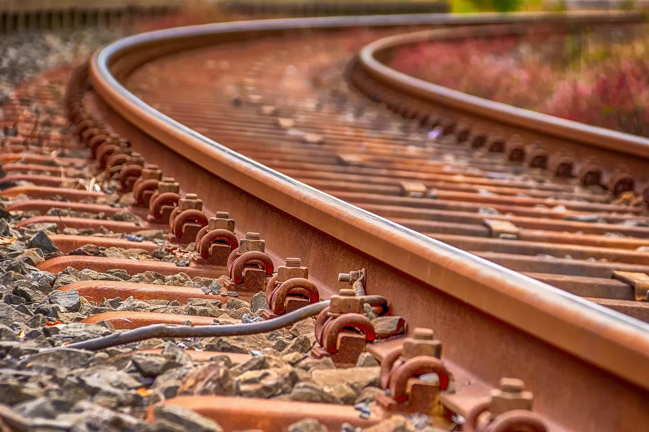 rails-3633518_1280.jpg