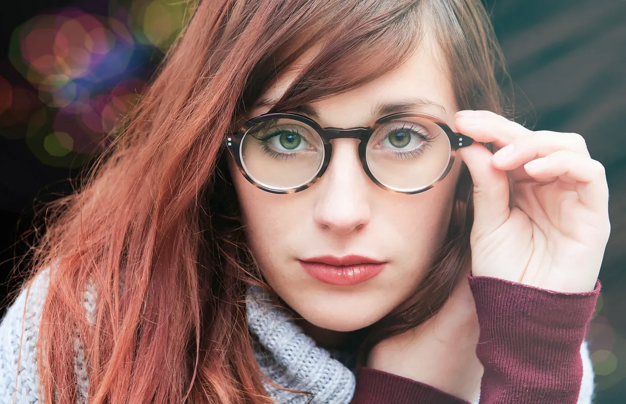 woman-3426697_1920.jpg