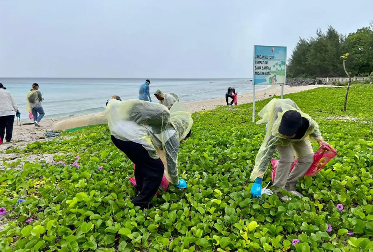 Bersih Pantai_01.jpg