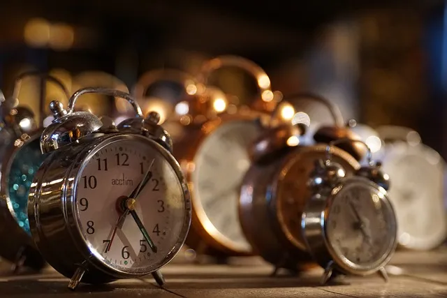 clocks-6664622_640.jpg