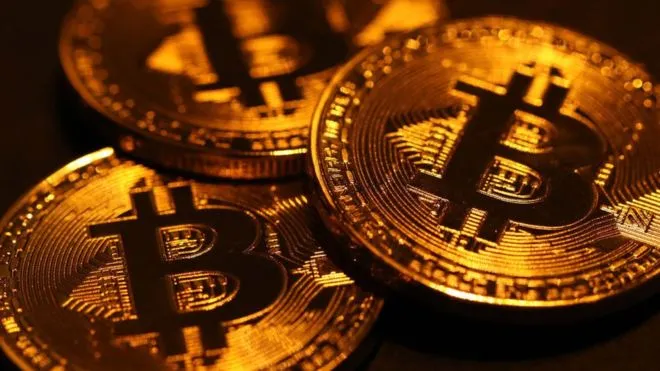 _99884957_bitcoin.jpg