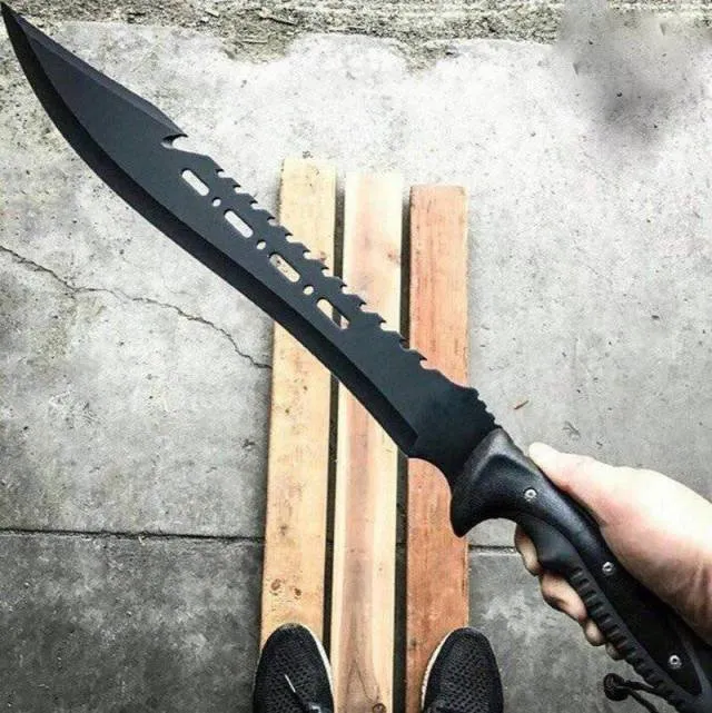 unusual_knives_21.jpg