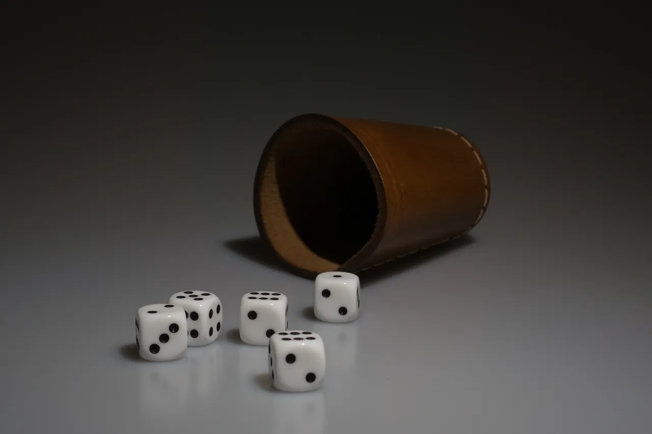 cube-1700325_1920.jpg