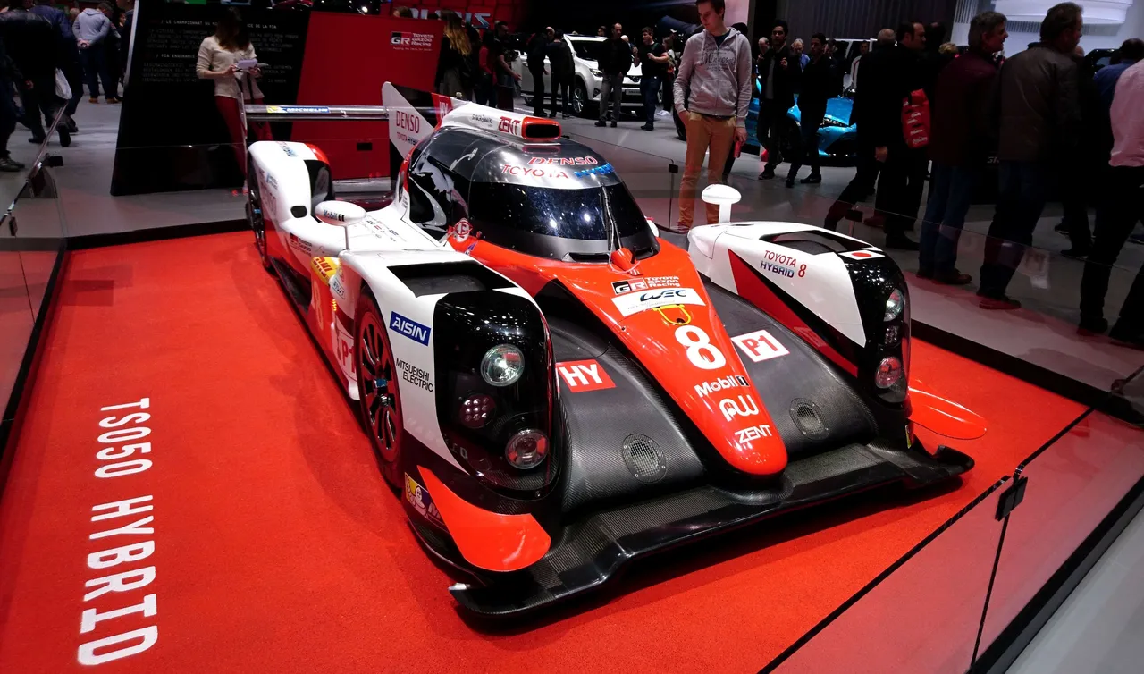 Toyota LM1 3x.jpg