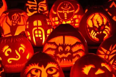 carved+pumpkins.jpg