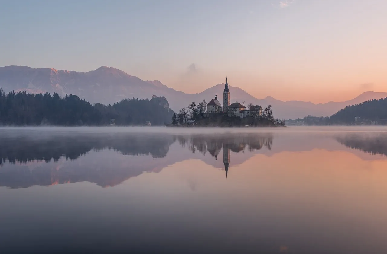 bled-2582655_1280.jpg