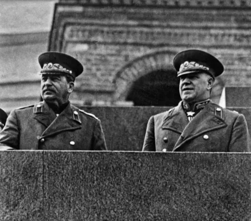 stalin-and-zhukov.jpg