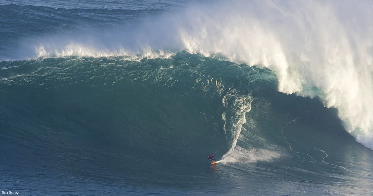 jaws-surfing-maui.jpg