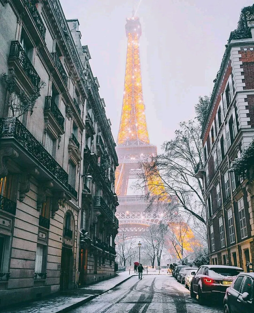 Paris, France.jpg