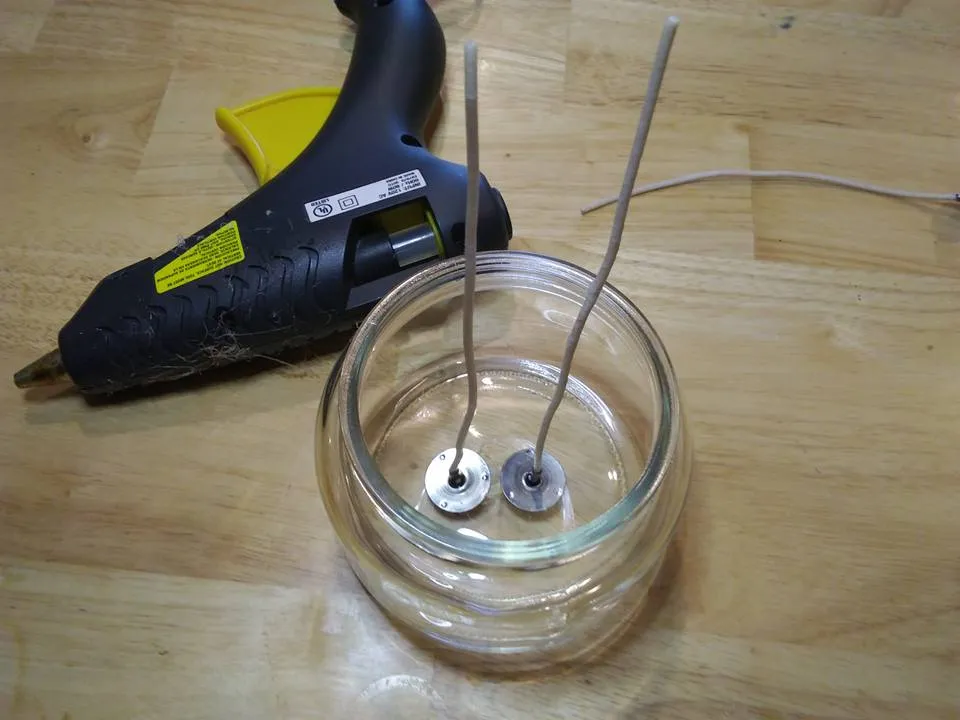 candle make 3.jpg